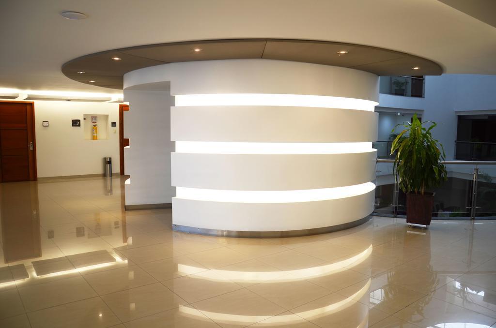 Hotel Atrium Plaza Баранкила Екстериор снимка