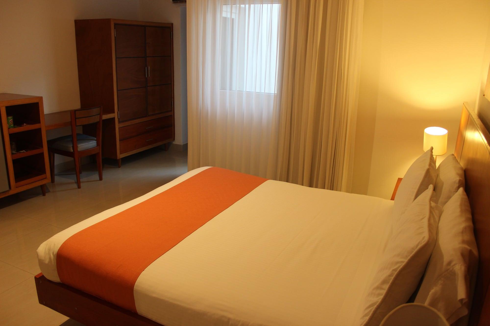 Hotel Atrium Plaza Баранкила Екстериор снимка