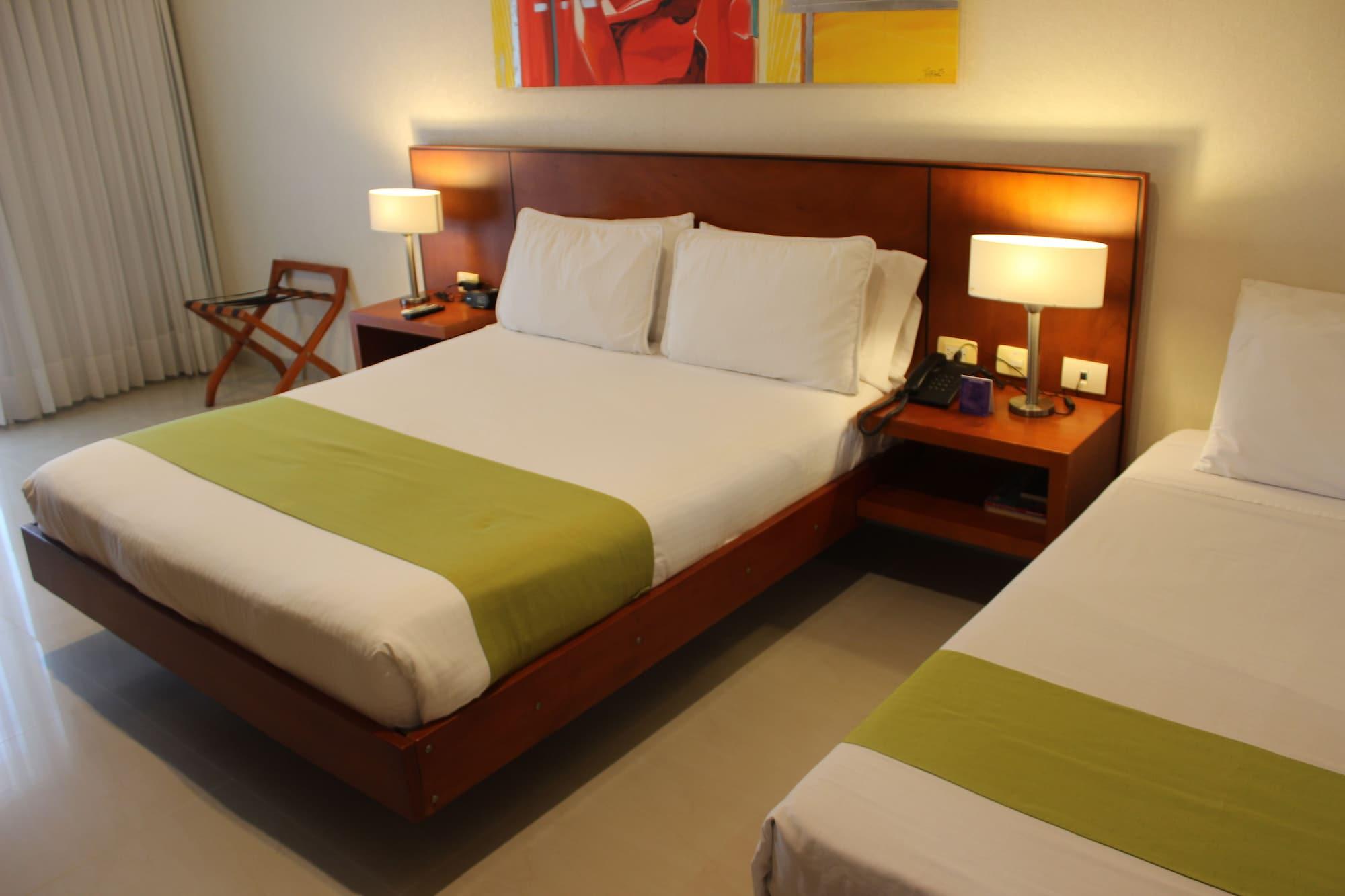 Hotel Atrium Plaza Баранкила Екстериор снимка