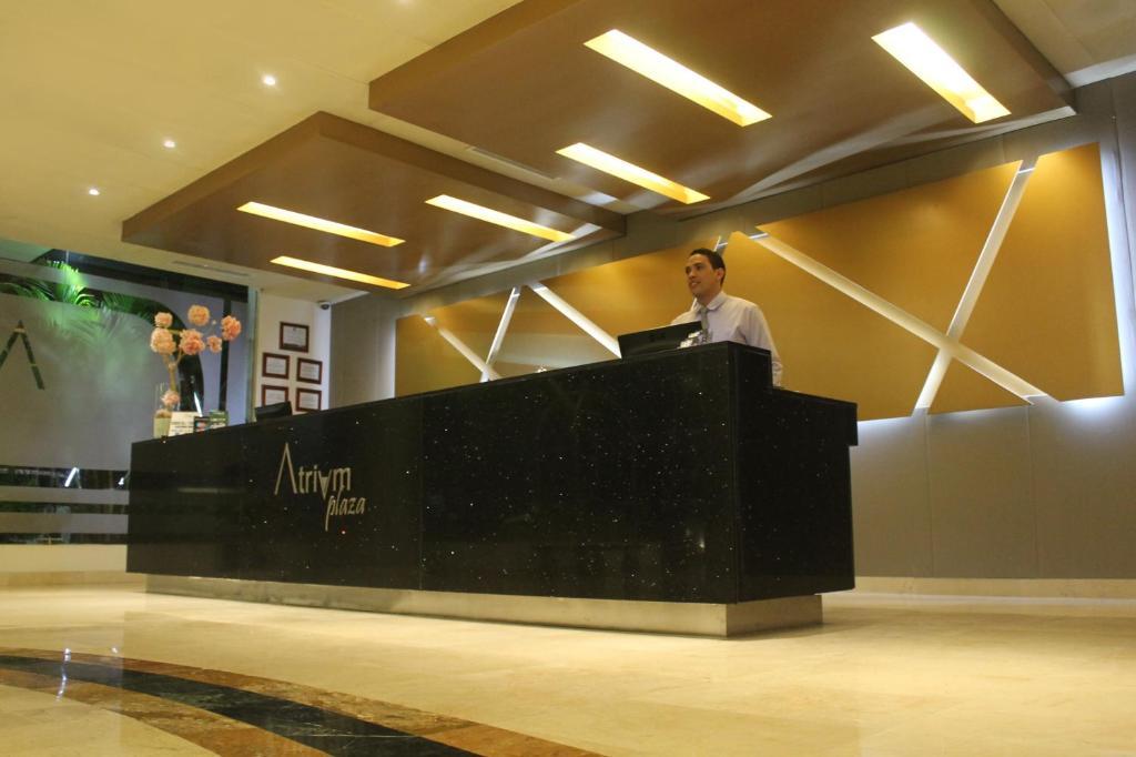 Hotel Atrium Plaza Баранкила Екстериор снимка