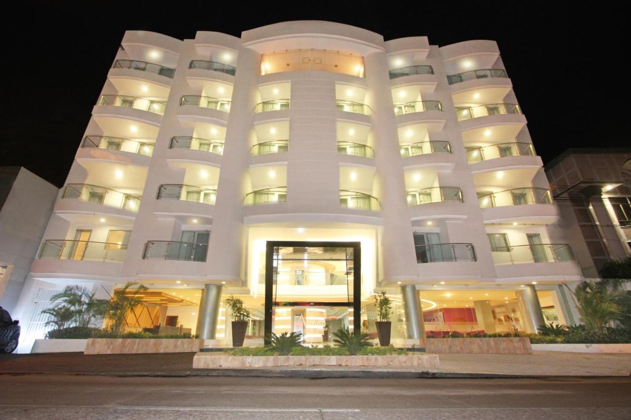Hotel Atrium Plaza Баранкила Екстериор снимка