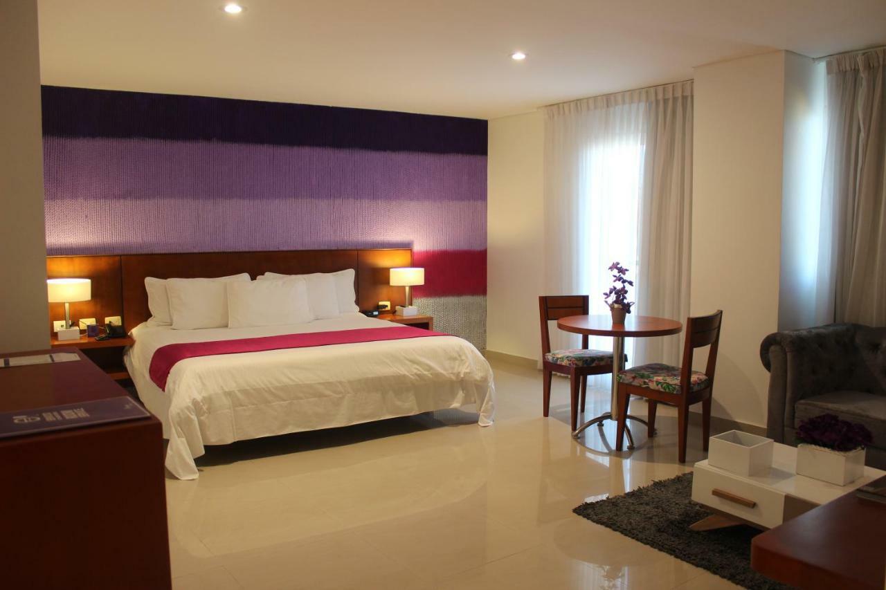 Hotel Atrium Plaza Баранкила Екстериор снимка