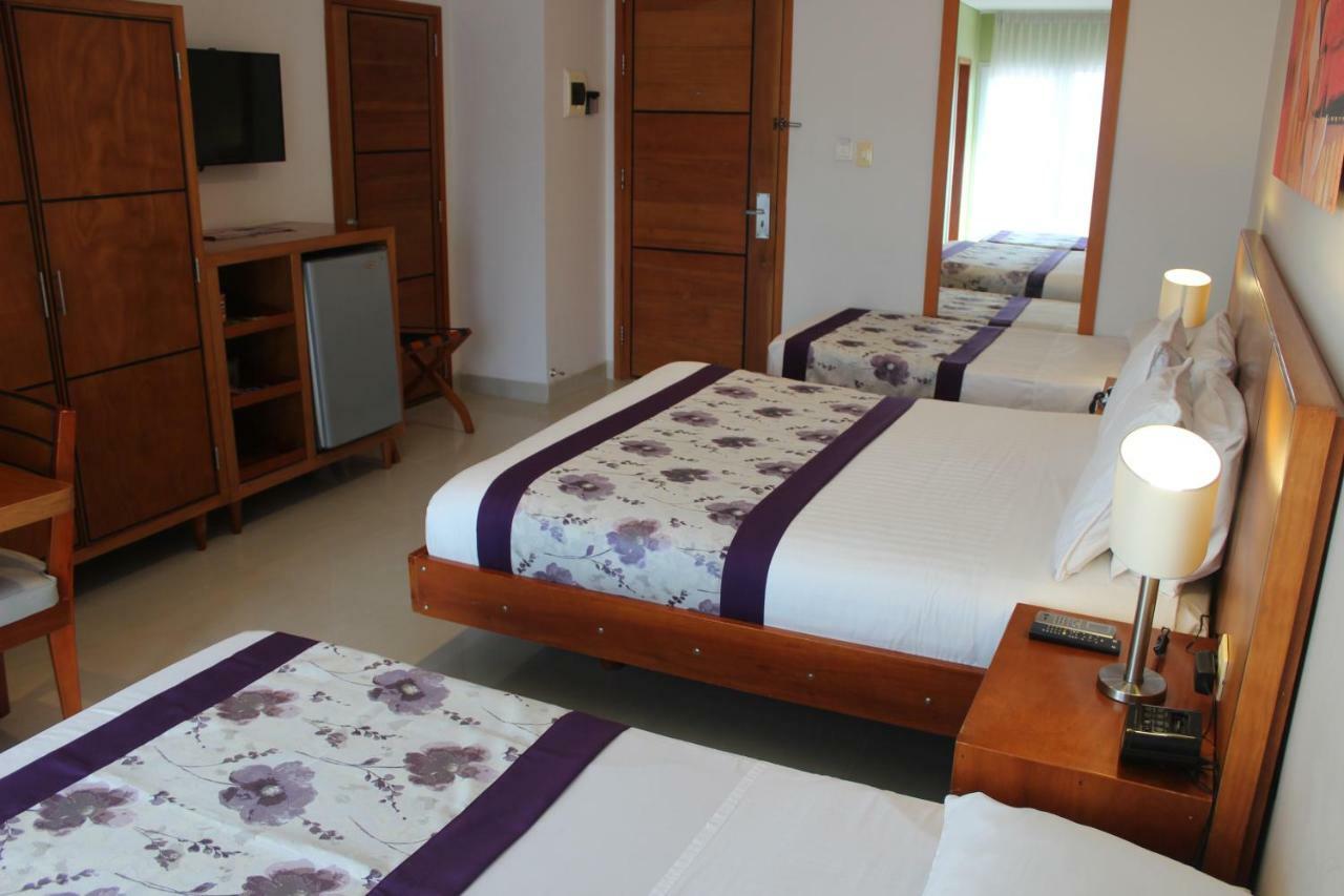 Hotel Atrium Plaza Баранкила Екстериор снимка